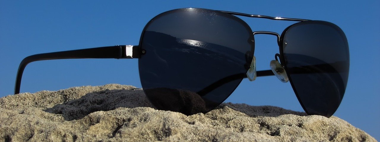 Солнцезащитные очки с металлической оправой в Челябинске
